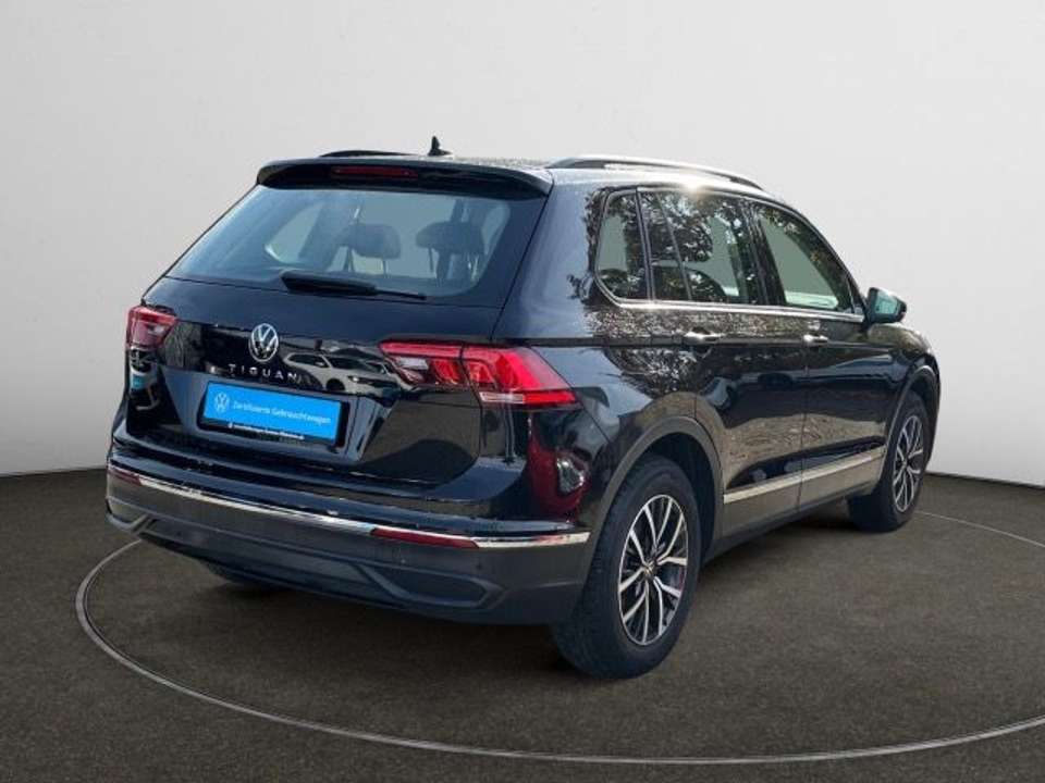 Volkswagen Tiguan - Imagem 5