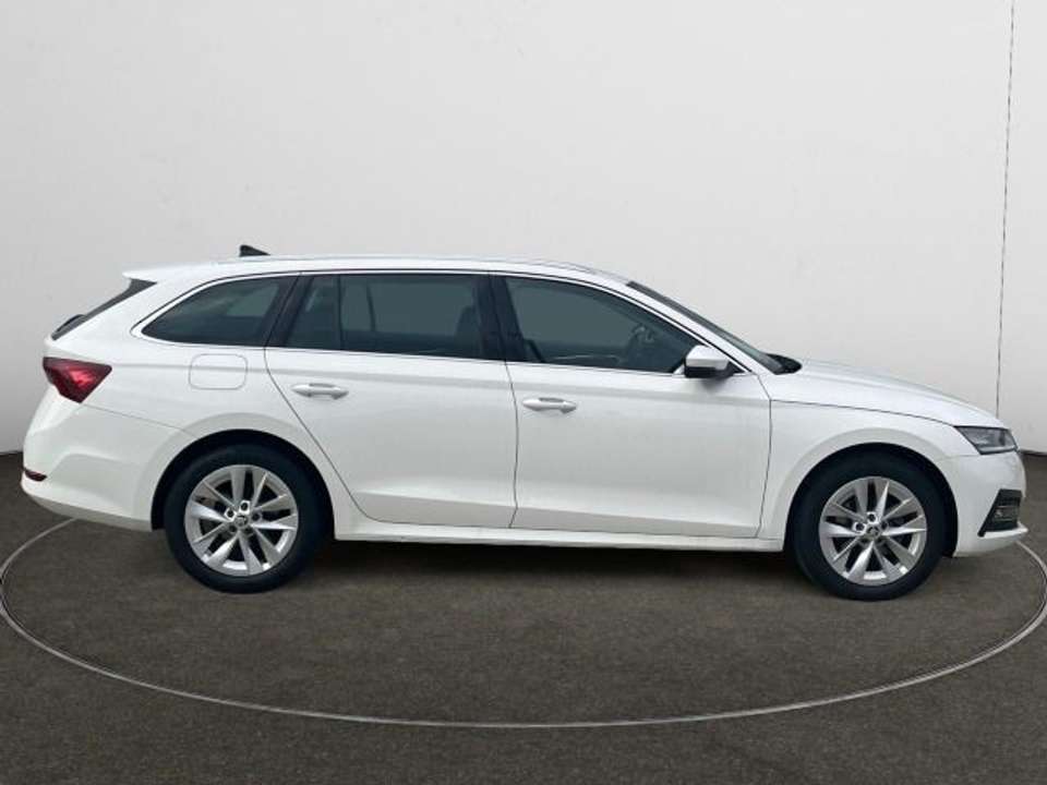 Skoda Octavia - Imagem 6