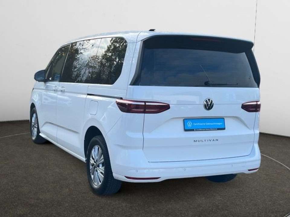 Volkswagen T7 Multivan - Imagem 4