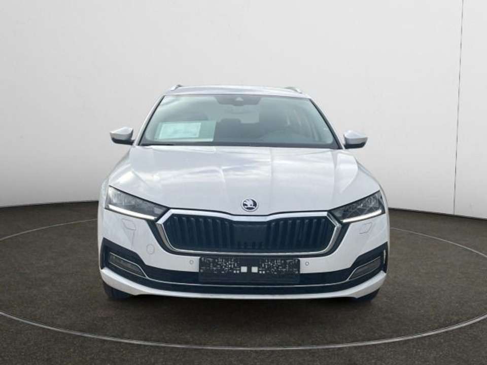 Skoda Octavia - Imagem 8