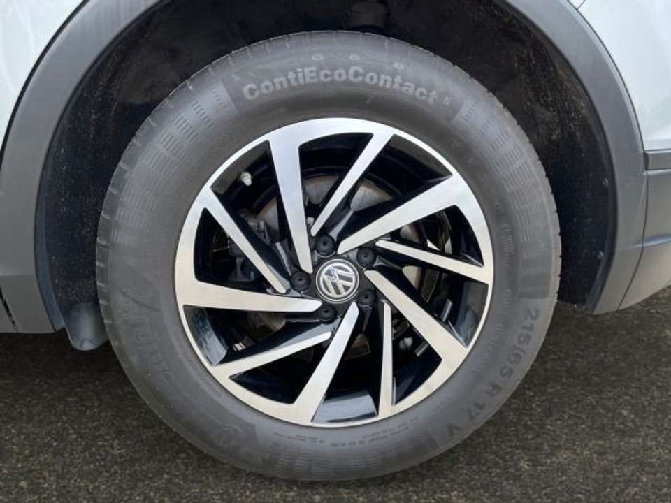 Volkswagen Tiguan - Imagem 14