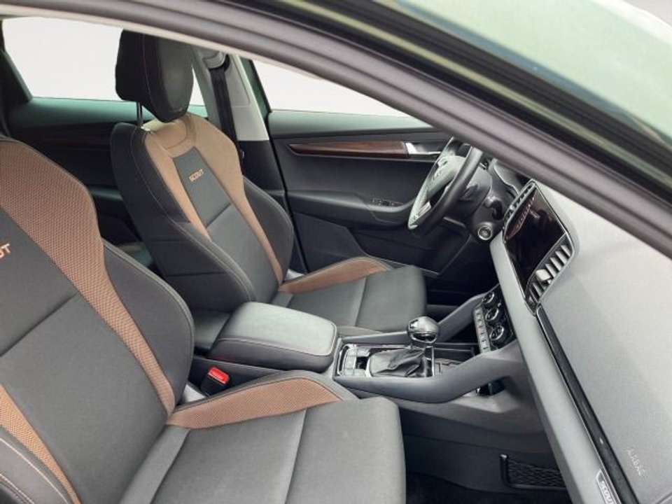 Skoda Karoq - Imagem 15