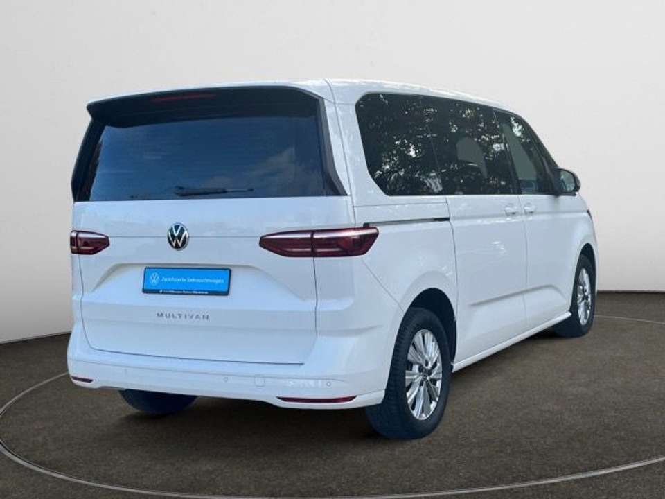 Volkswagen T7 Multivan - Imagem 6