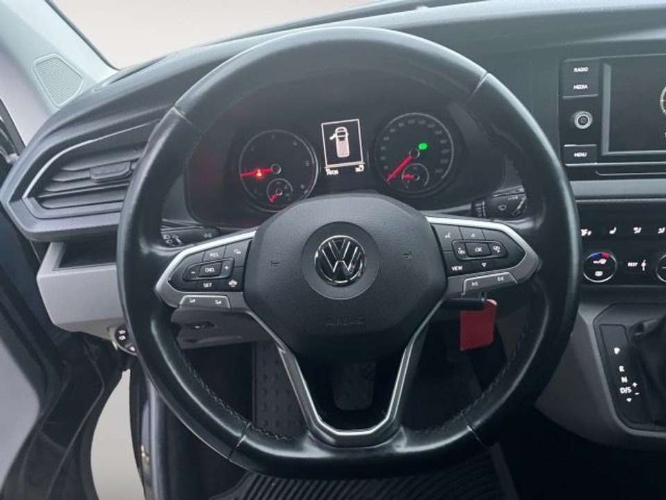 Volkswagen T6.1 Caravelle - Imagem 13