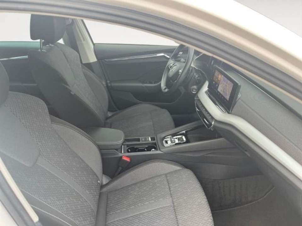 Skoda Octavia - Imagem 15