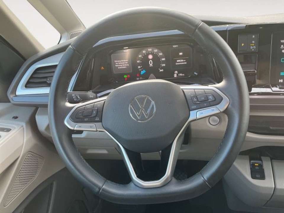 Volkswagen T7 Multivan - Imagem 13