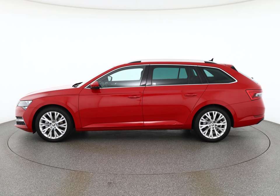 Skoda Superb - Imagem 3