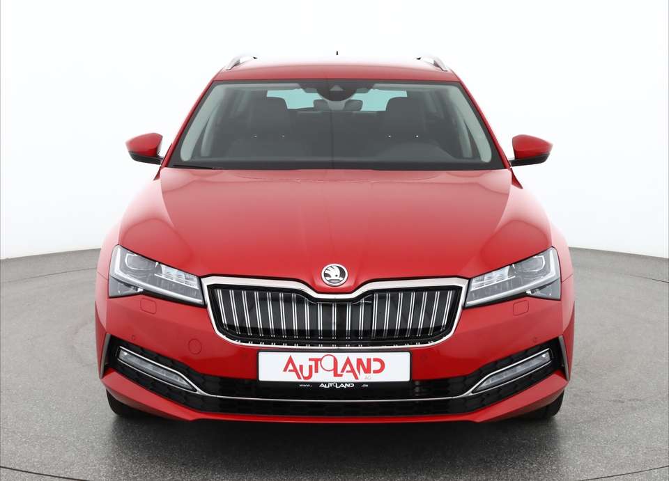 Skoda Superb - Imagem 9