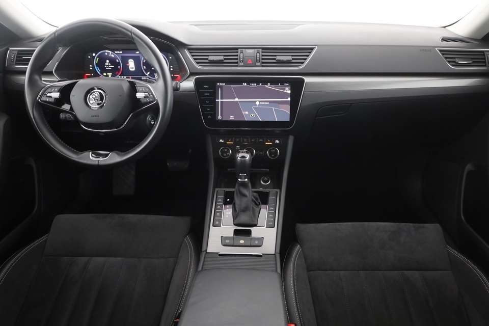 Skoda Superb - Imagem 10