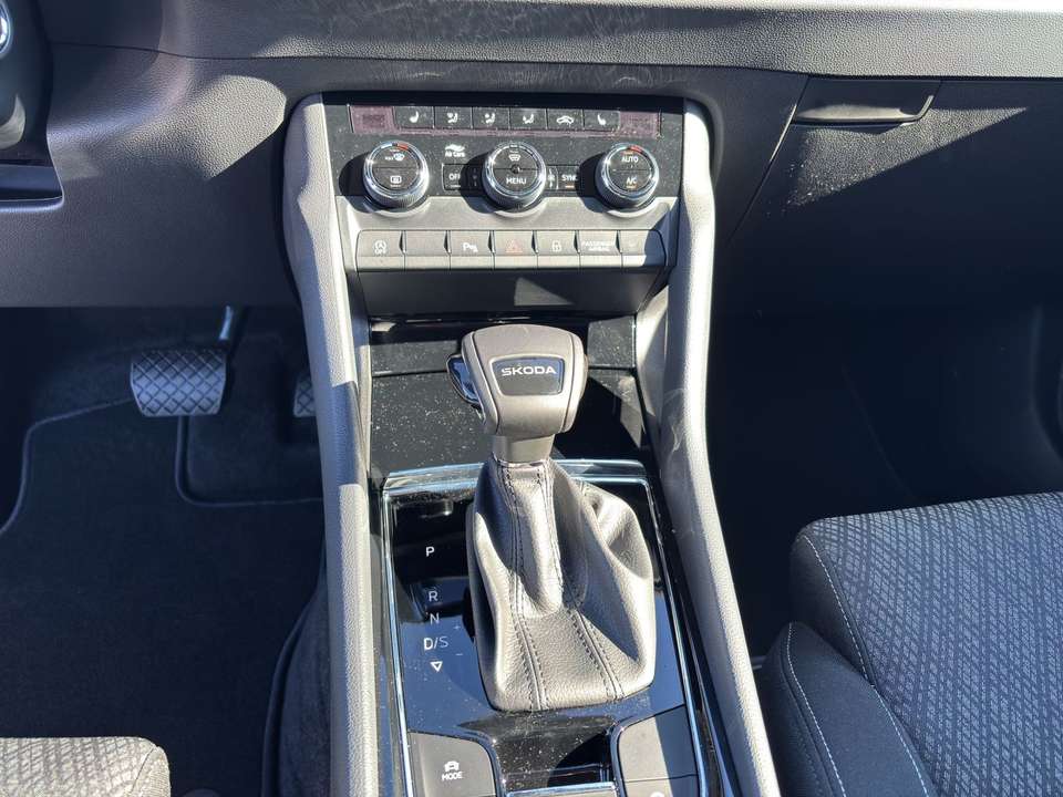 Skoda Karoq - Imagem 15