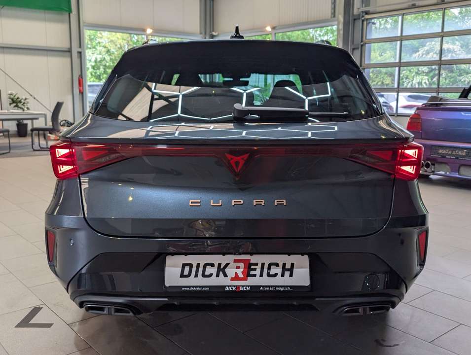 CUPRA Leon - Imagem 4