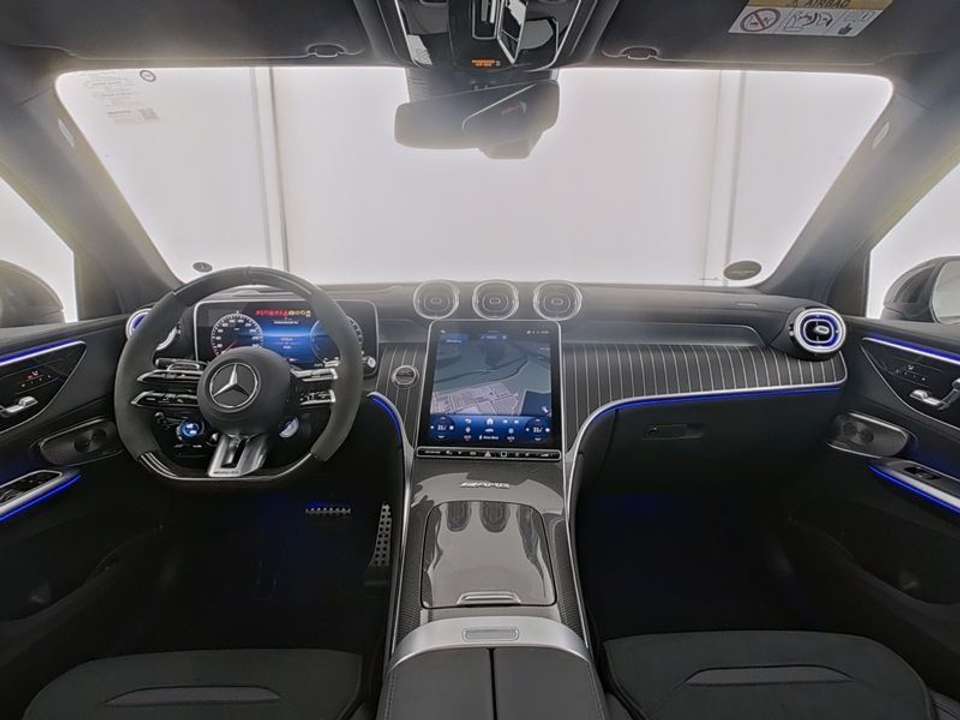 Mercedes-Benz GLC 63 AMG - Imagem 7