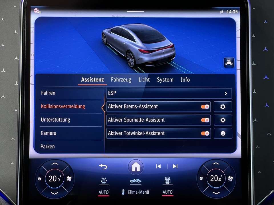 Mercedes-Benz EQE 300 - Imagem 11