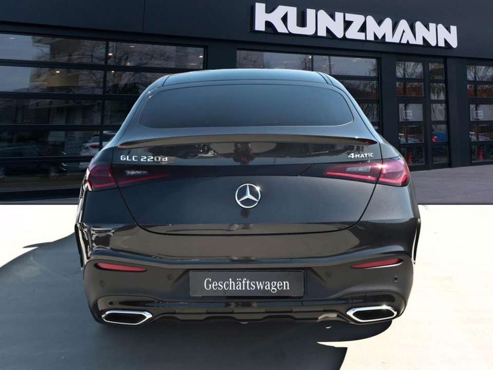 Mercedes-Benz GLC 220 - Imagem 4
