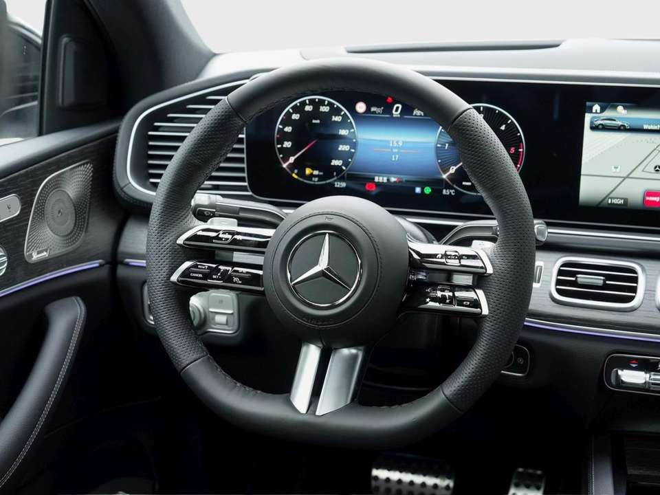 Mercedes-Benz GLE 300 - Imagem 8