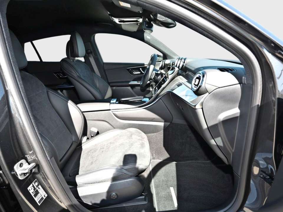 Mercedes-Benz GLC 220 - Imagem 9