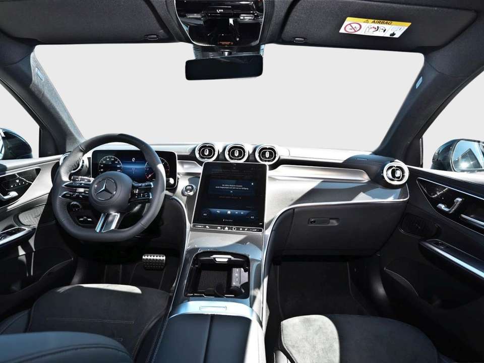 Mercedes-Benz GLC 220 - Imagem 12