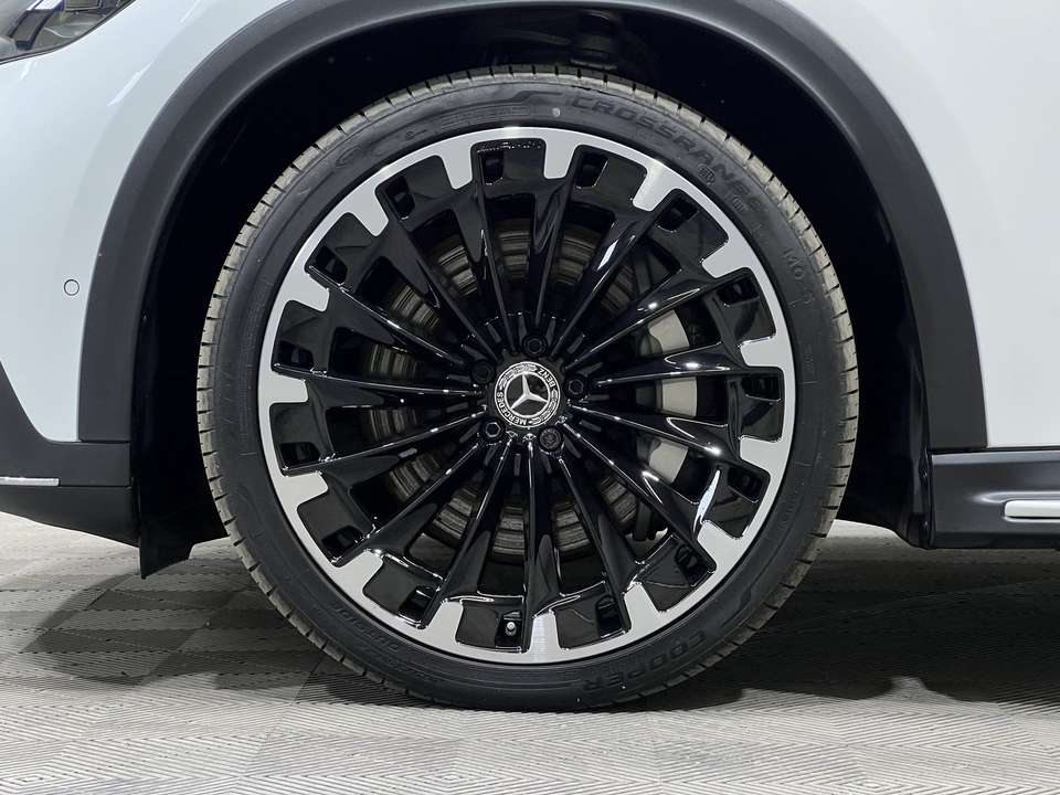Mercedes-Benz EQE SUV - Imagem 3
