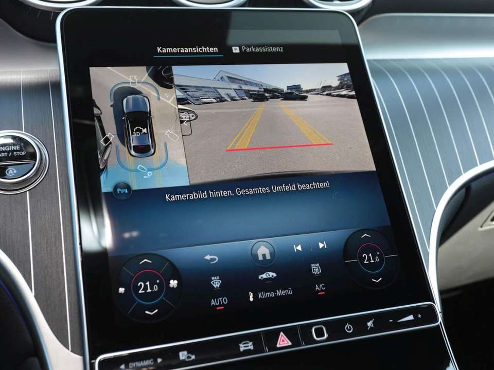 Mercedes-Benz GLC 300 - Imagem 14