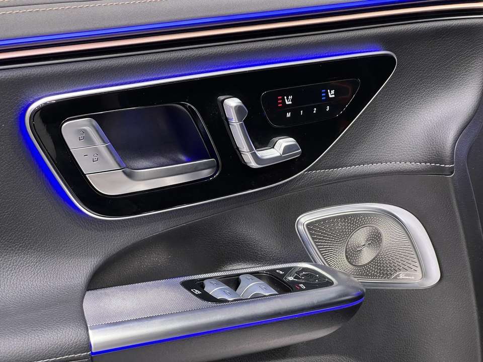 Mercedes-Benz EQE SUV - Imagem 6