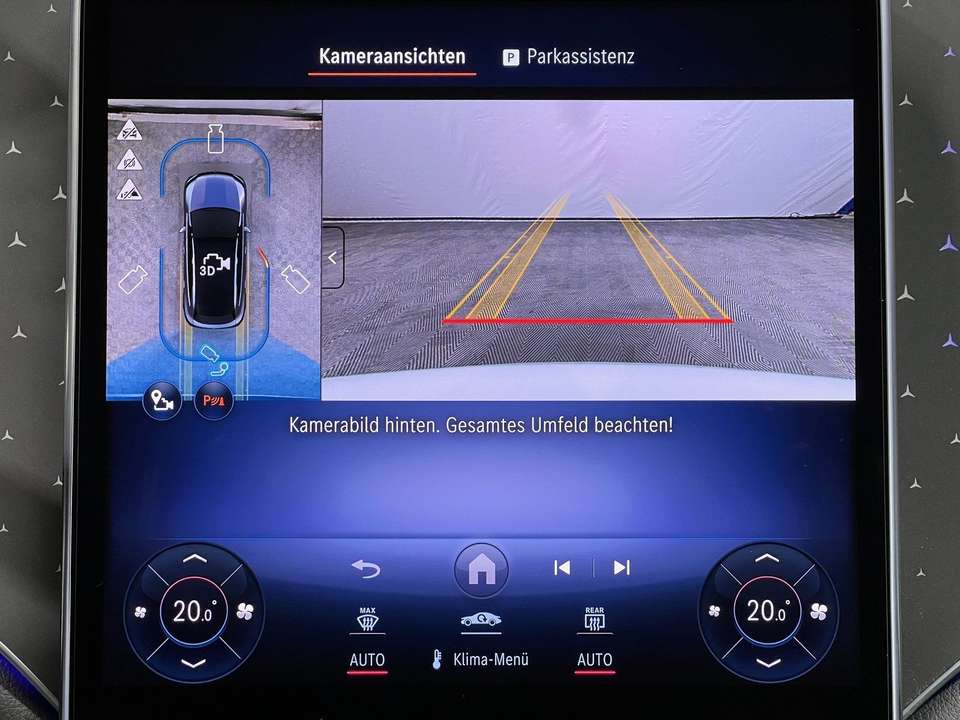 Mercedes-Benz EQE SUV - Imagem 9