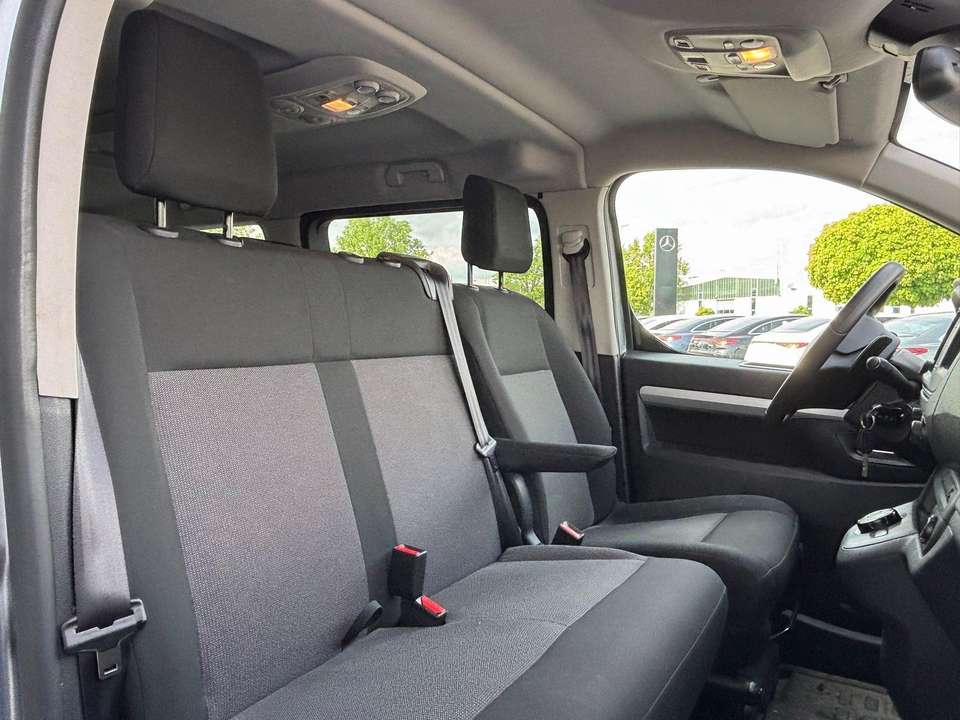 Peugeot Traveller - Imagem 6