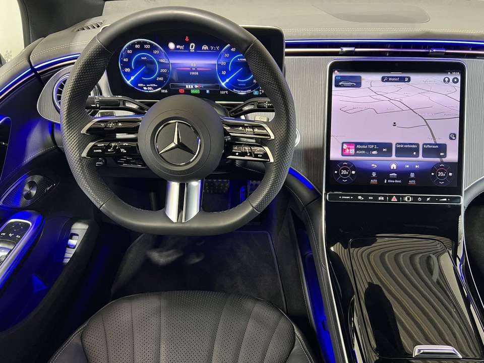Mercedes-Benz EQE 300 - Imagem 7