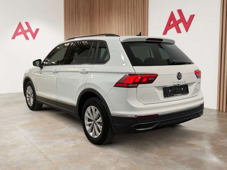 Volkswagen Tiguan - Imagem 11