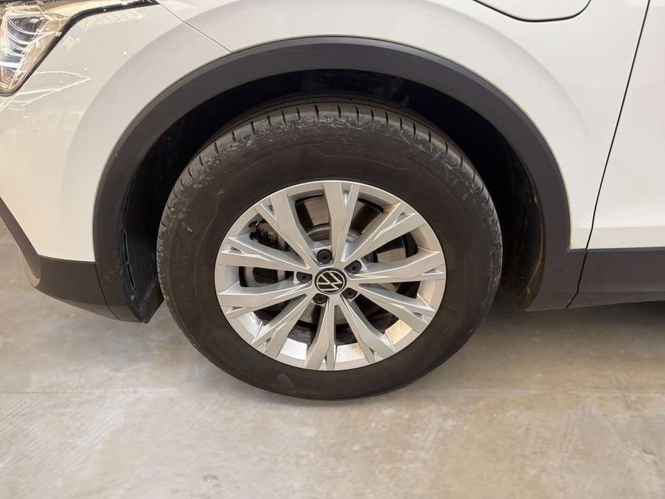 Volkswagen Tiguan - Imagem 13
