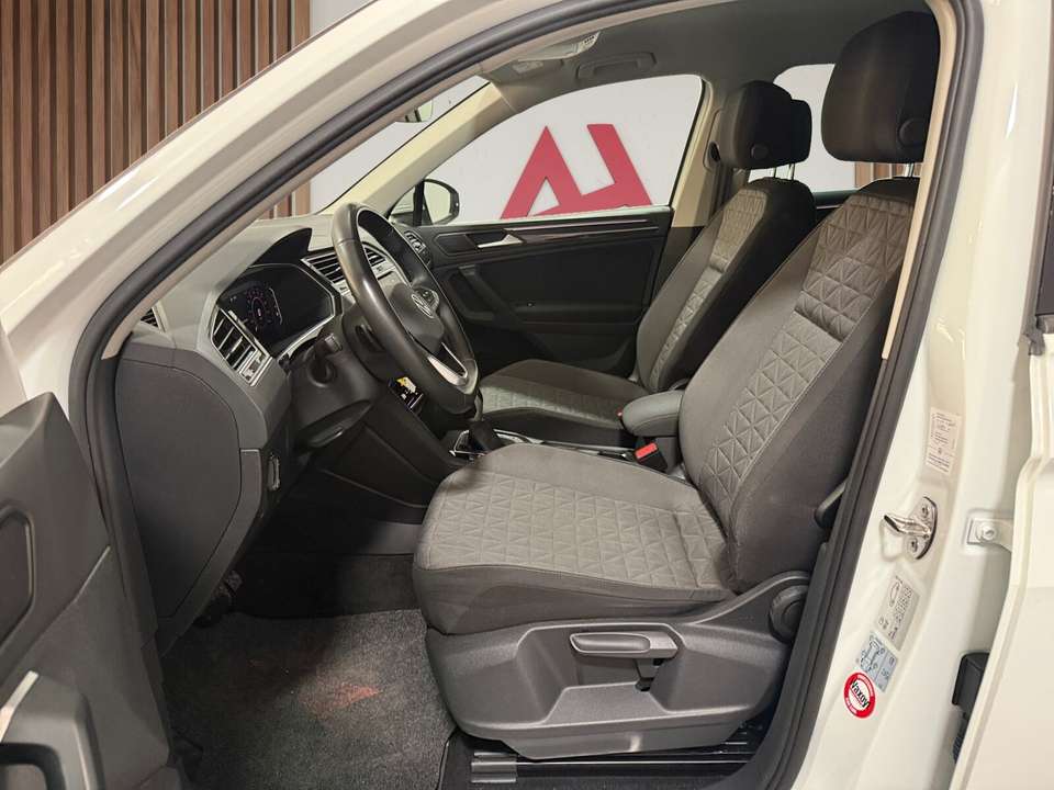 Volkswagen Tiguan - Imagem 14