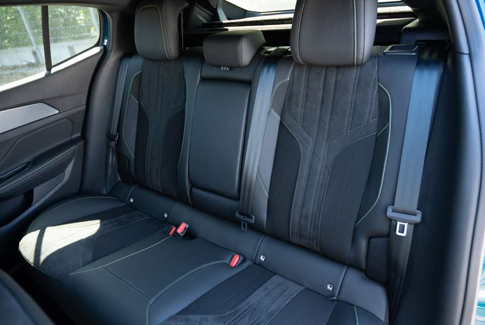 Peugeot 408 - Imagem 9