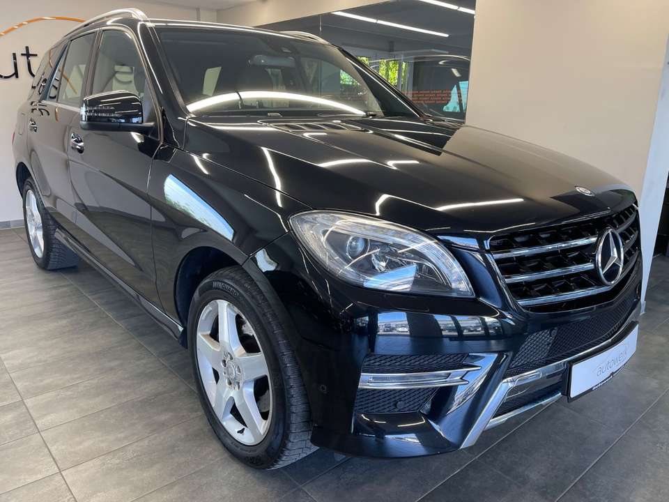Mercedes-Benz ML 350 - Imagem 1