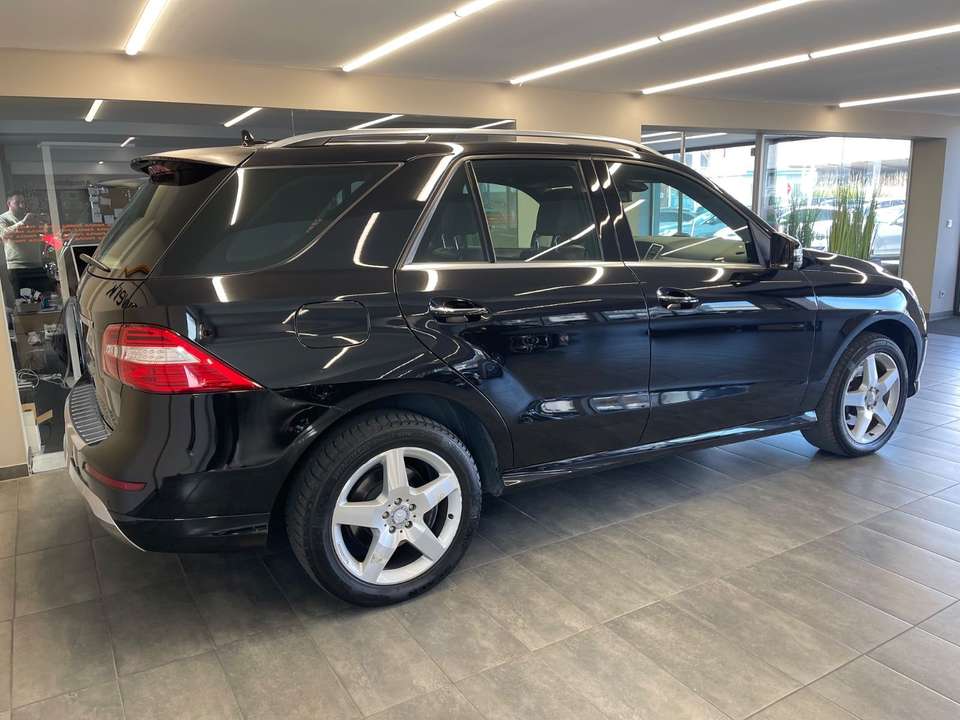Mercedes-Benz ML 350 - Imagem 4