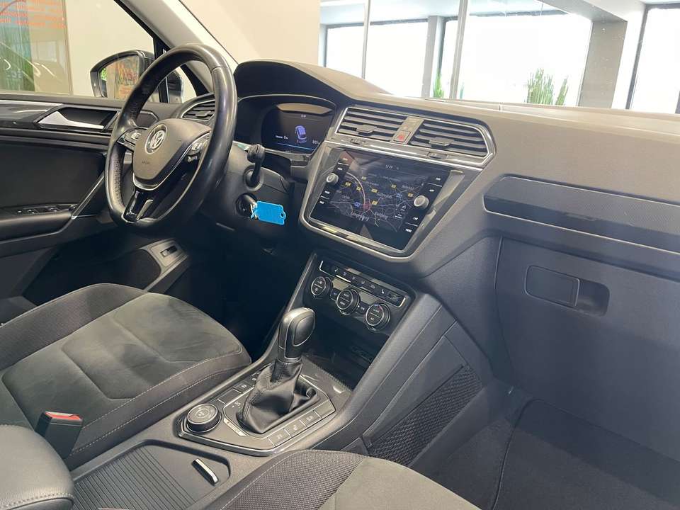 Volkswagen Tiguan - Imagem 13