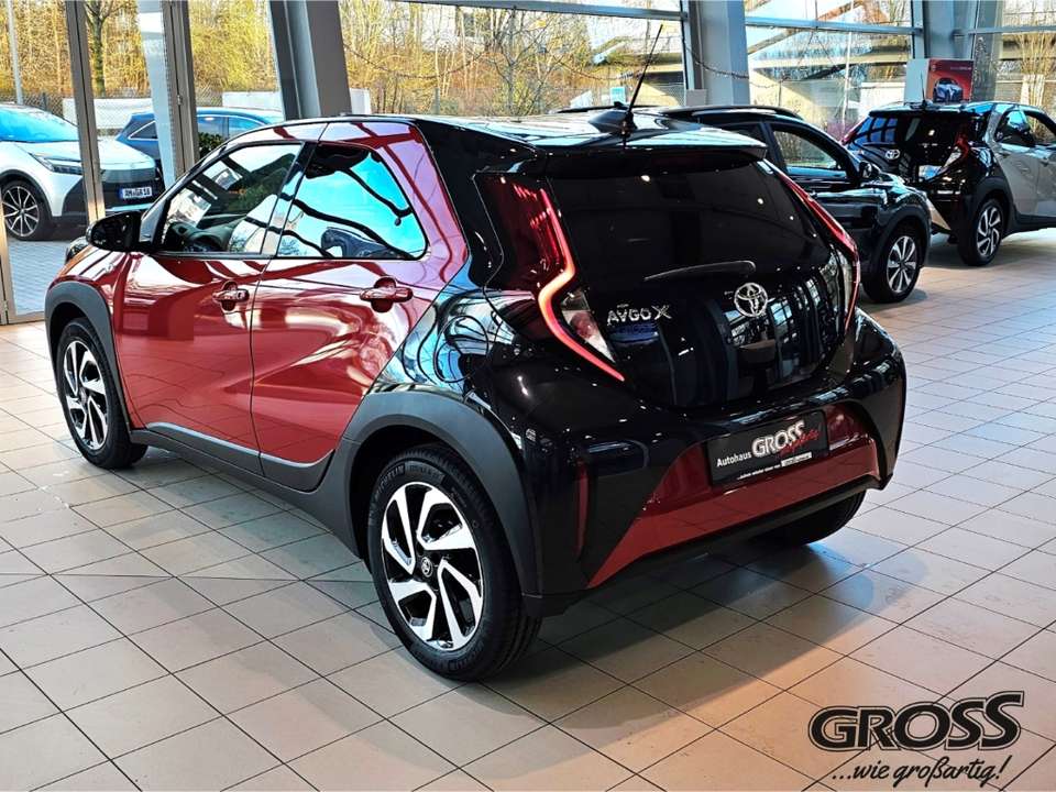 Toyota Aygo X - Imagem 5