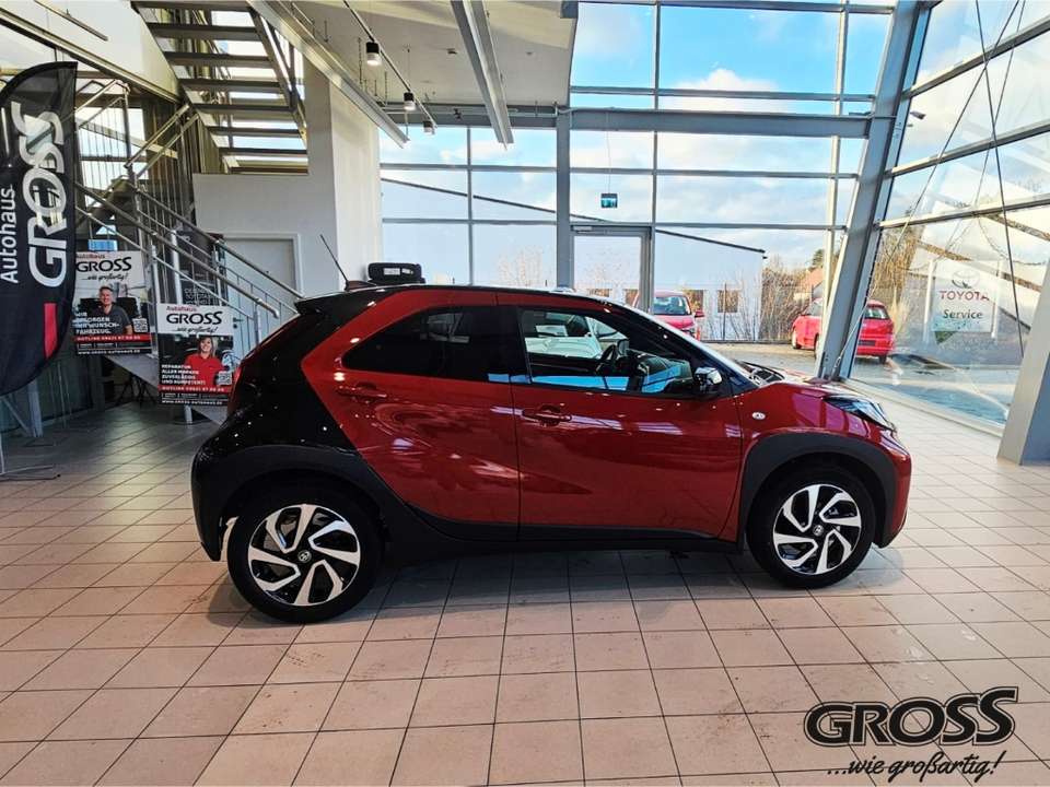 Toyota Aygo X - Imagem 9