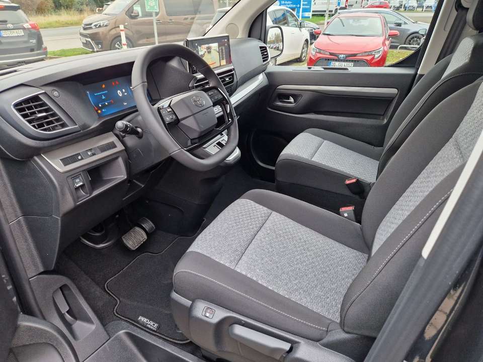 Toyota Proace - Imagem 8
