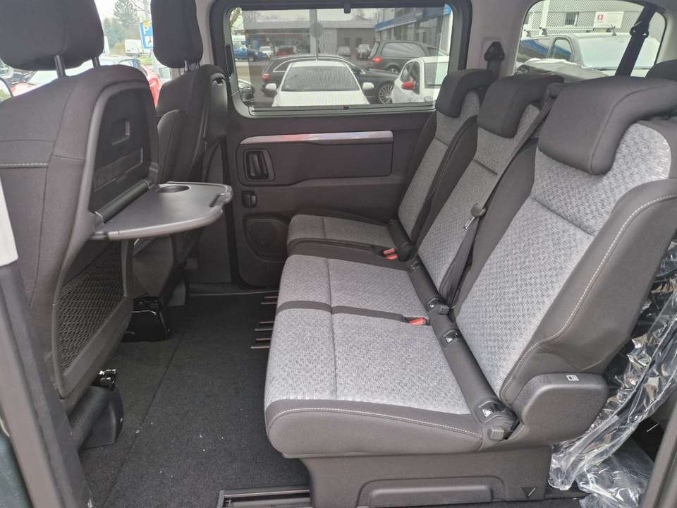 Toyota Proace - Imagem 11
