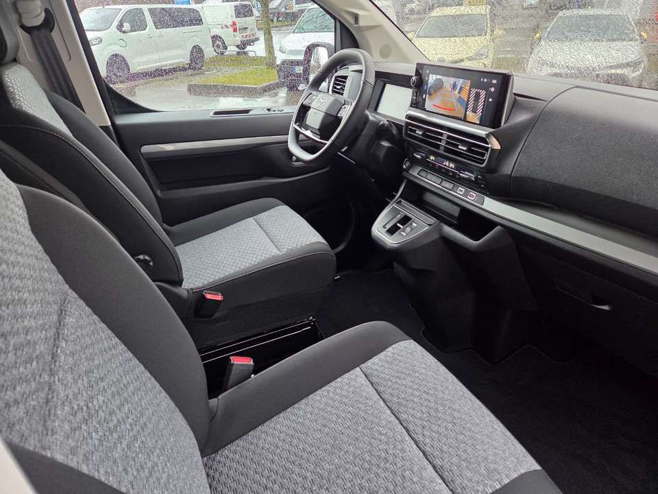 Toyota Proace - Imagem 12