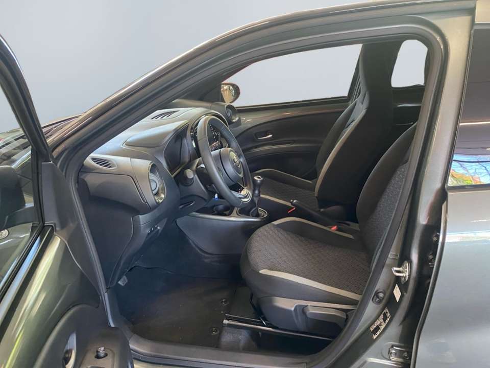 Toyota Aygo X - Imagem 9