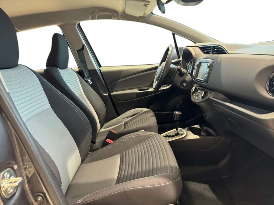 Toyota Yaris - Imagem 7