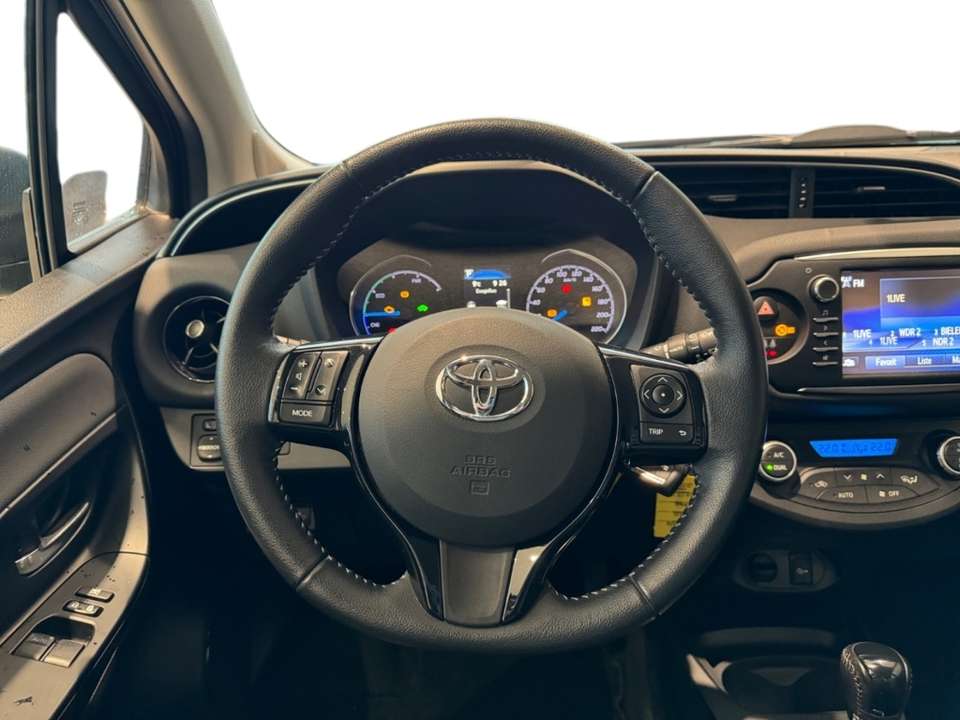 Toyota Yaris - Imagem 12