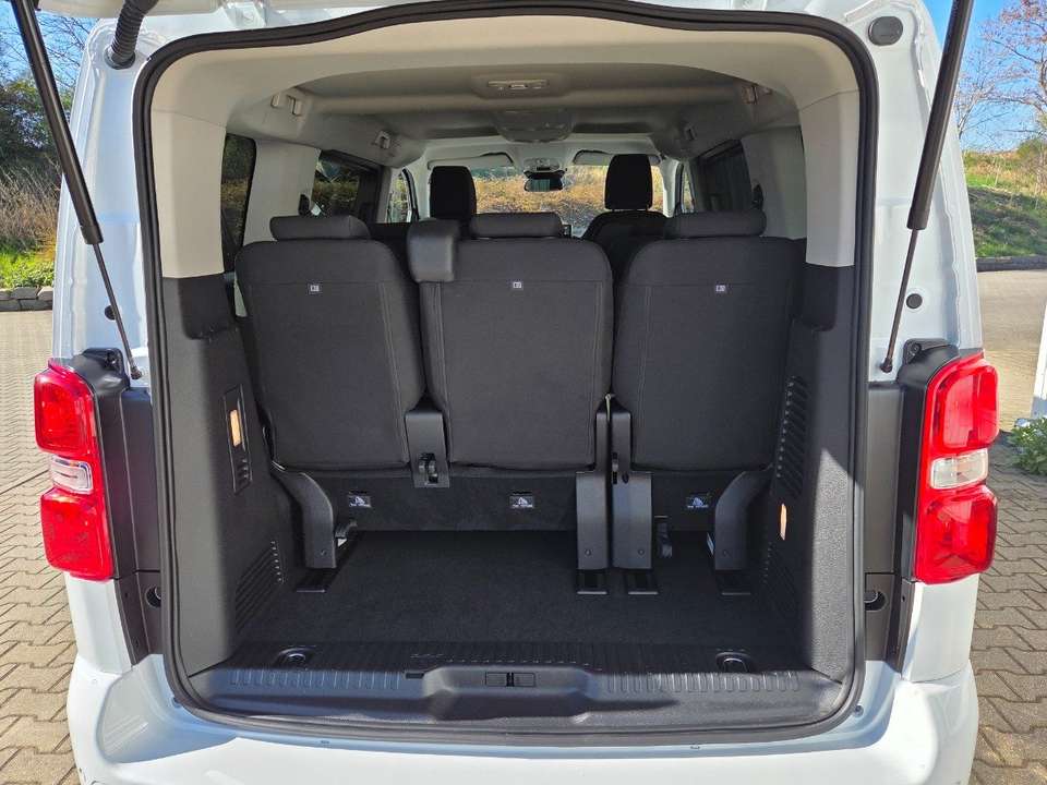 Toyota Proace - Imagem 8