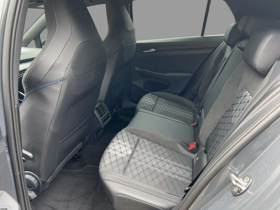 Volkswagen Golf - Imagem 8