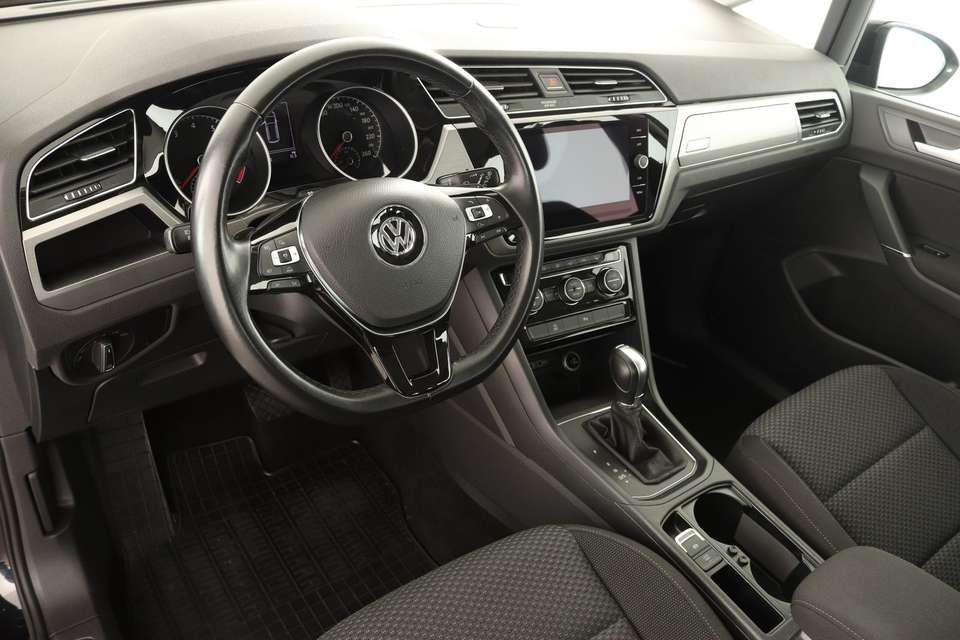 Volkswagen Touran - Imagem 11