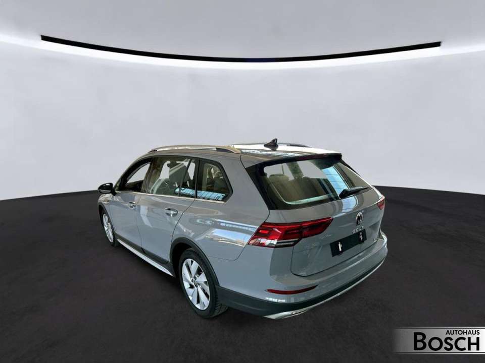 Volkswagen Golf Variant - Imagem 4