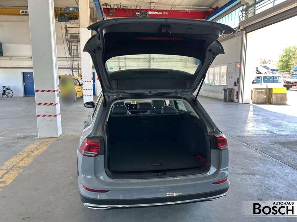 Volkswagen Golf Variant - Imagem 6