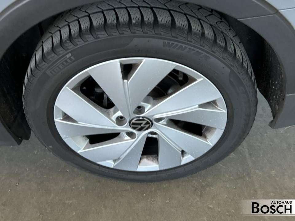 Volkswagen Golf Variant - Imagem 10