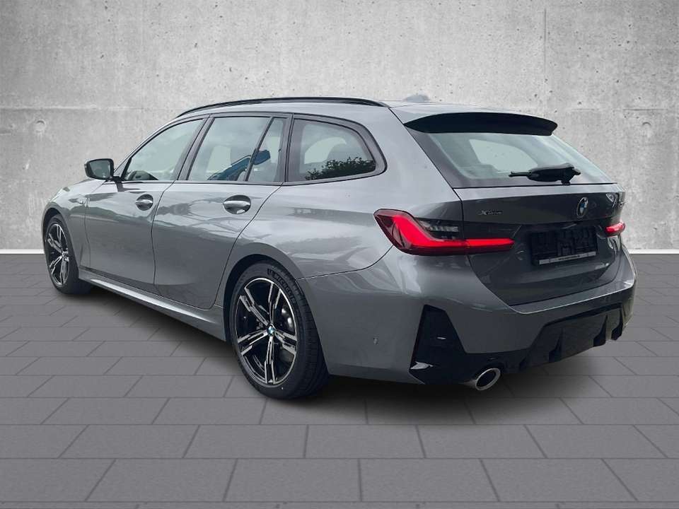 BMW 330 - Imagem 5