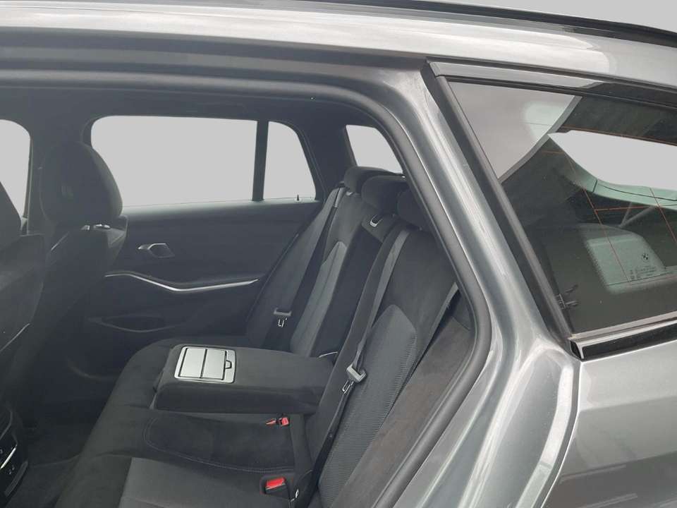 BMW 330 - Imagem 8